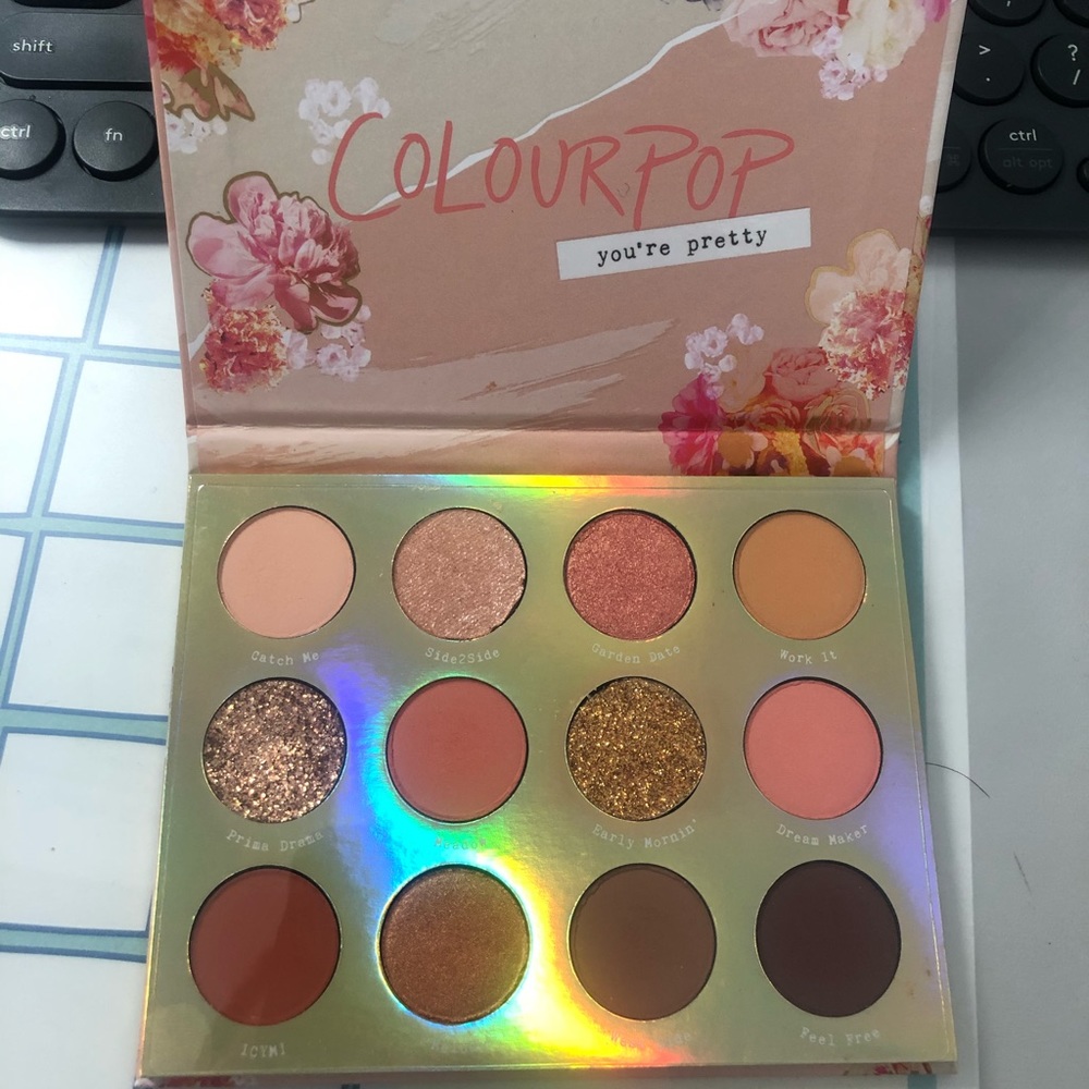 Colourpop sweet talk eye shadow pallette